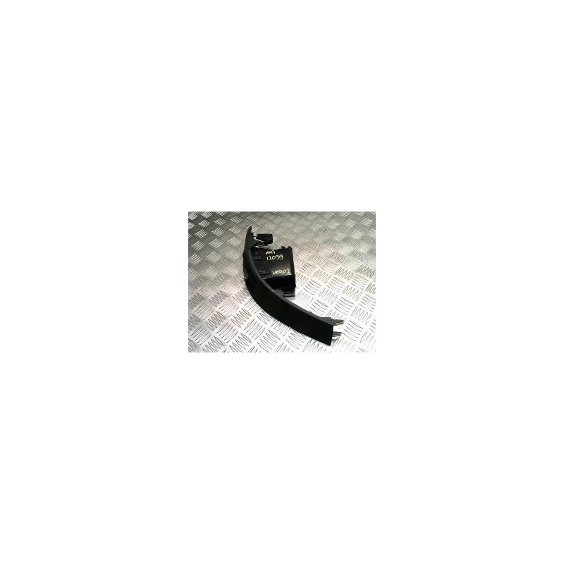 Aerateur tableau de bord avant gauche TOYOTA COROLLA VERSO 2 PHASE 2 d’occasion