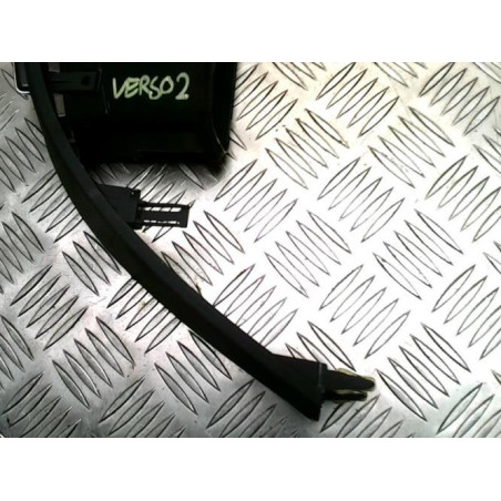 Aerateur tableau de bord avant gauche TOYOTA COROLLA VERSO 2 PHASE 2 d’occasion
