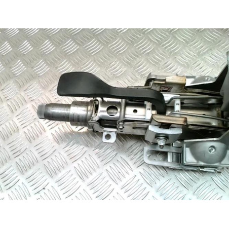 Colonne de direction VOLKSWAGEN POLO 4 PHASE 1 d’occasion