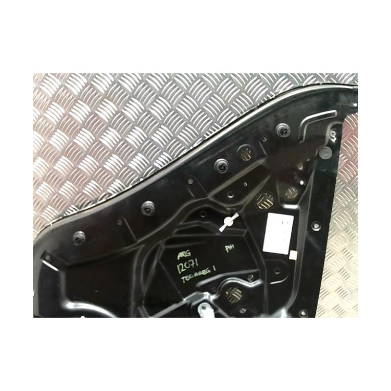 Garniture porte arriere gauche VOLKSWAGEN TOUAREG 1 PHASE 1 d’occasion