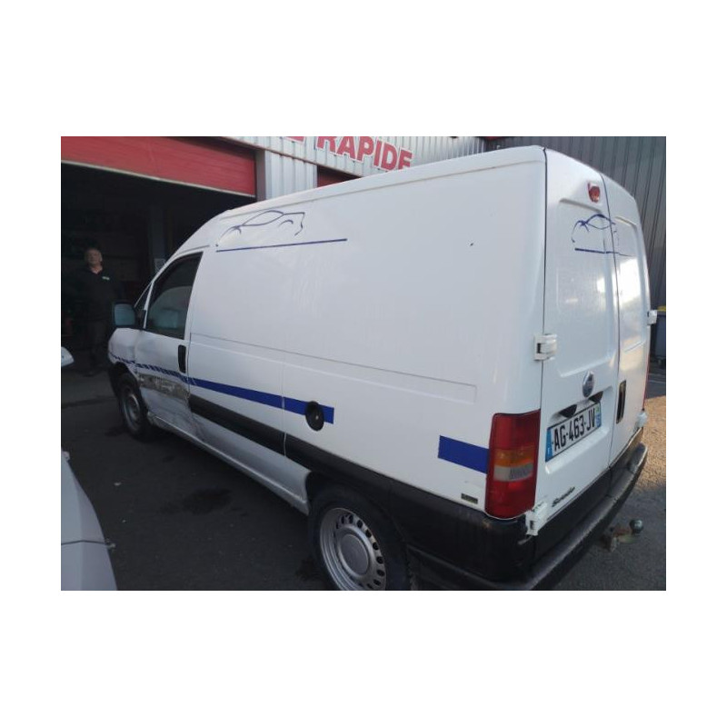 Panneau de porte avant droit FIAT SCUDO d’occasion