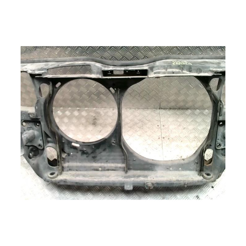 Armature avant, Masque avant VOLKSWAGEN PASSAT 4 PHASE 1 d’occasion