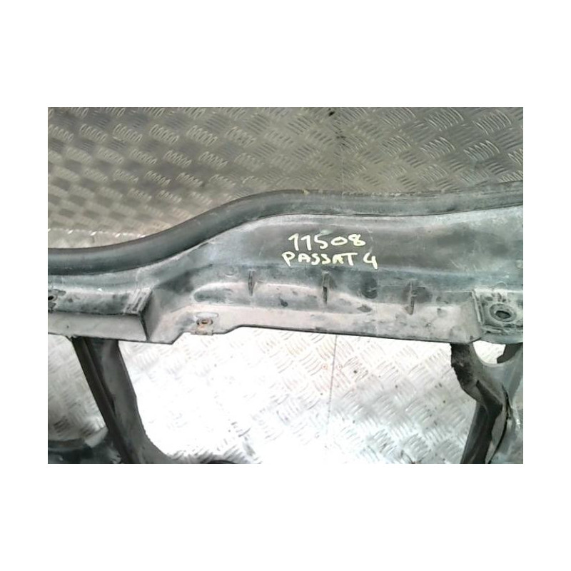 Armature avant, Masque avant VOLKSWAGEN PASSAT 4 PHASE 1 d’occasion