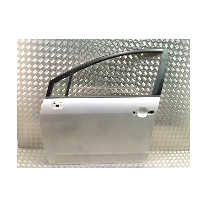 Porte avant gauche TOYOTA COROLLA VERSO 2 PHASE 2 d’occasion
