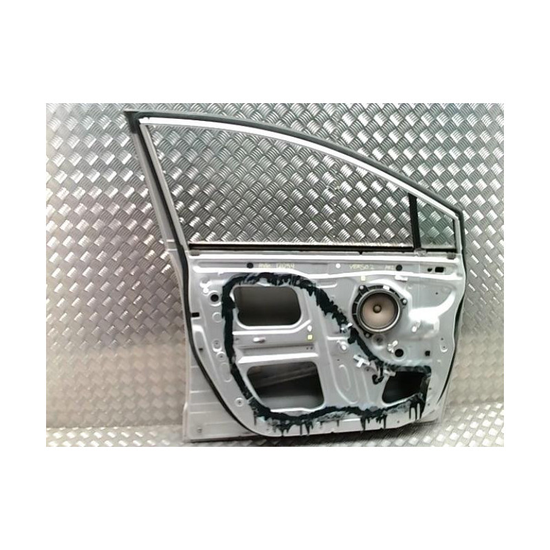 Porte avant gauche TOYOTA COROLLA VERSO 2 PHASE 2 d’occasion