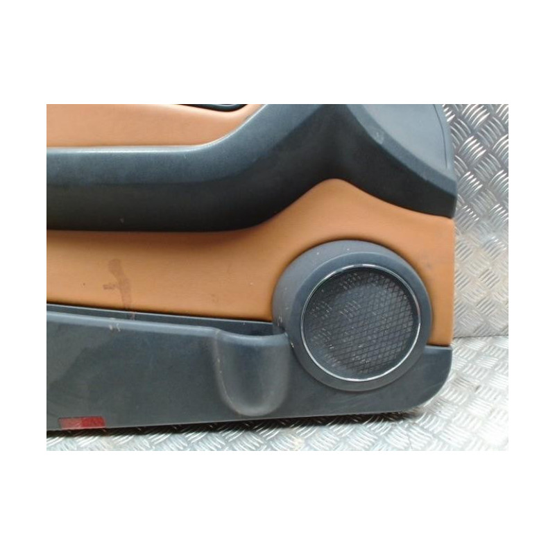 Panneau de porte avant gauche MERCEDES CLASSE B 245 PHASE 1 d’occasion