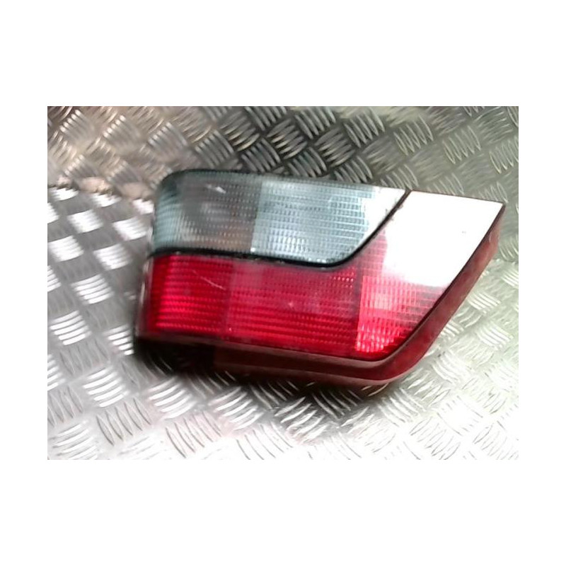 Feu arriere principal droit (feux) PEUGEOT 309 PHASE 2 d’occasion