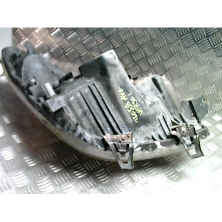 Optique avant principal gauche (feux)(phare) TOYOTA COROLLA VERSO 2 PHASE 2 d’occasion