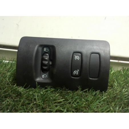 Commande de reglage hauteur de phare RENAULT CLIO III PHASE 1 d’occasion
