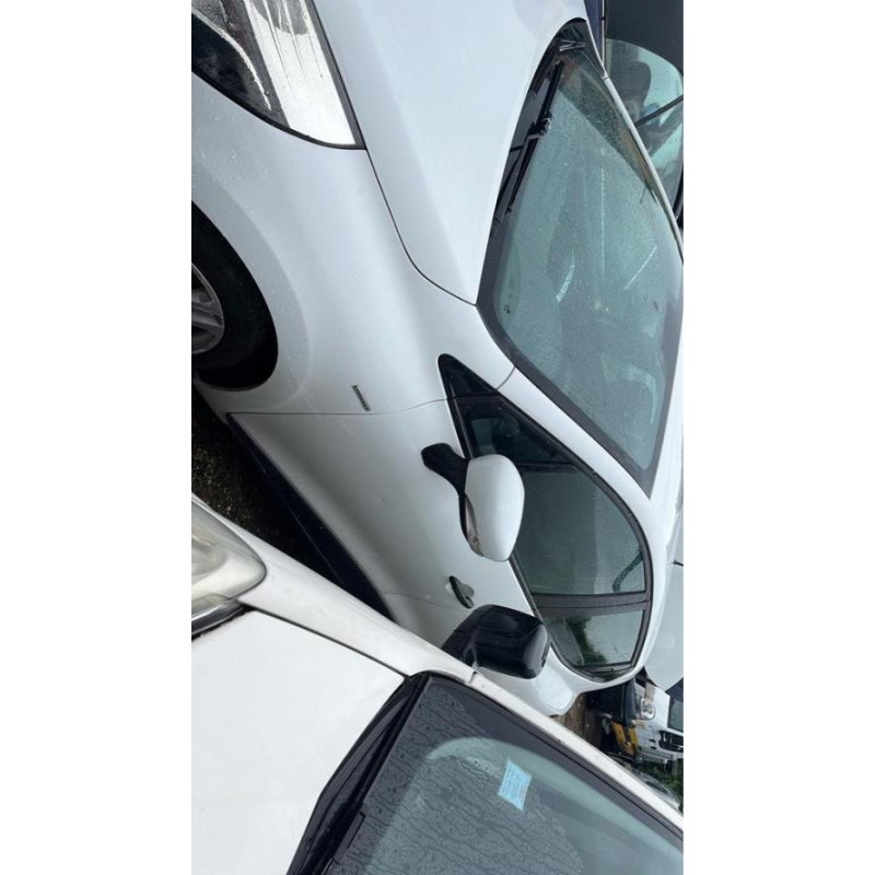 Feu arriere secondaire droit (feux) RENAULT CLIO 4 PHASE 2 d’occasion