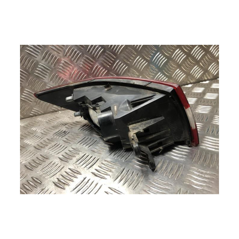 Feu arriere principal droit (feux) RENAULT CLIO 4 PHASE 2 d’occasion