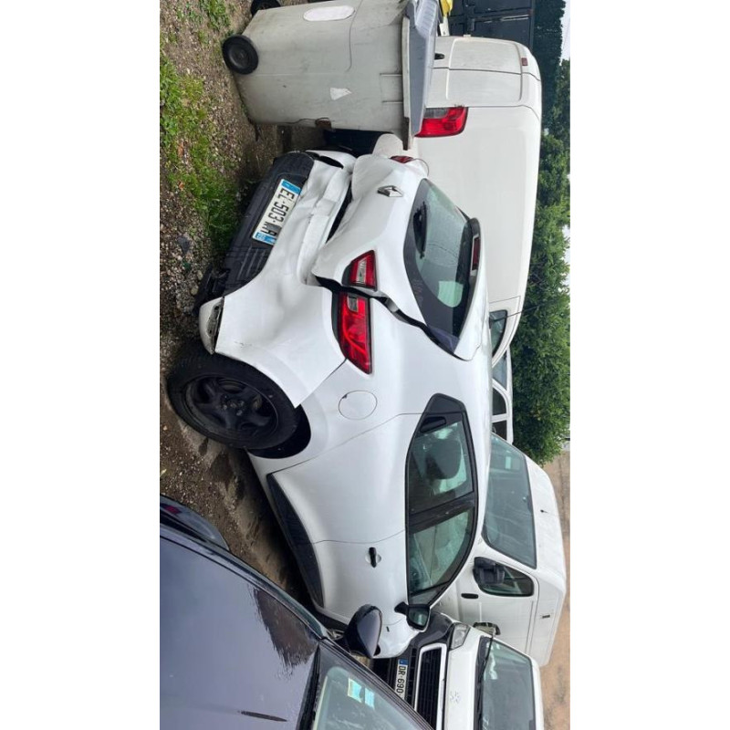 Feu arriere principal droit (feux) RENAULT CLIO 4 PHASE 2 d’occasion