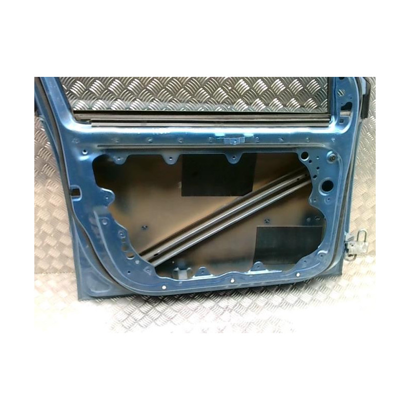 Porte avant gauche VOLKSWAGEN POLO 4 PHASE 1 d’occasion