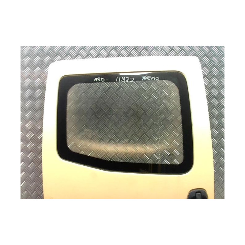 Porte laterale droit CITROEN NEMO d’occasion