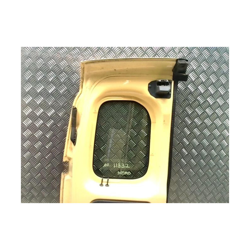 Porte de coffre droit CITROEN NEMO d’occasion