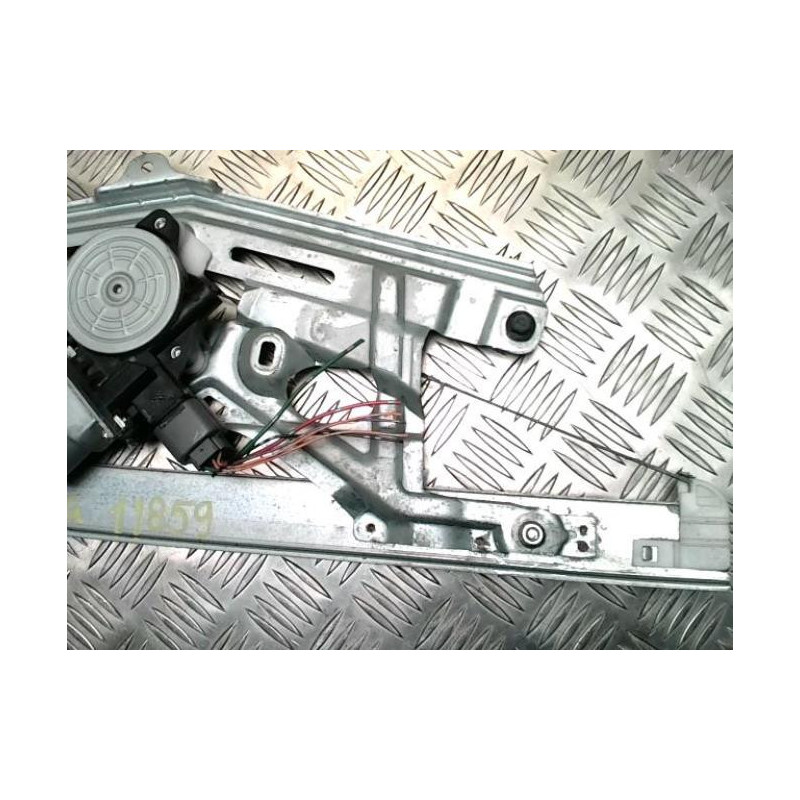 Leve vitre electrique avant gauche HONDA CIVIC 8 PHASE 2 d’occasion