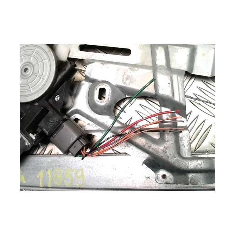 Leve vitre electrique avant gauche HONDA CIVIC 8 PHASE 2 d’occasion
