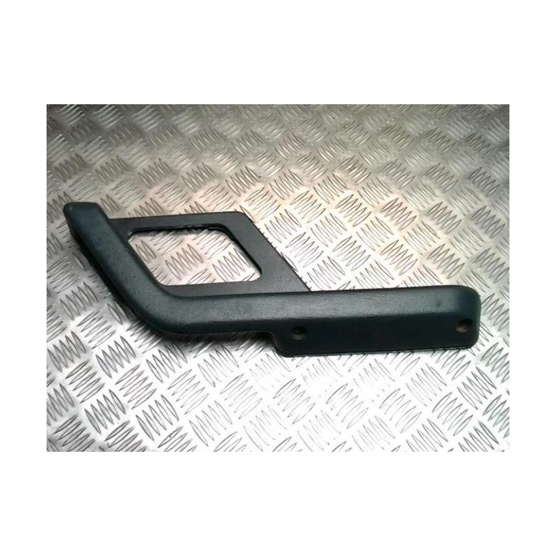 Garniture porte avant droite CITROEN BX BREAK d’occasion
