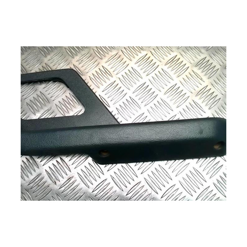 Garniture porte avant droite CITROEN BX BREAK d’occasion