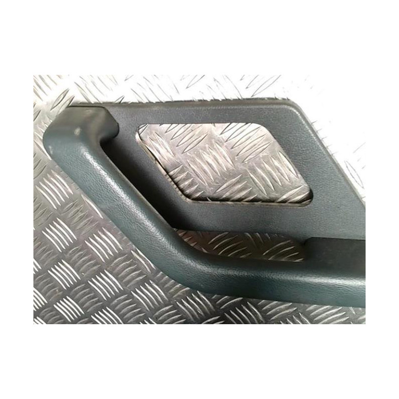 Garniture porte avant droite CITROEN BX BREAK d’occasion