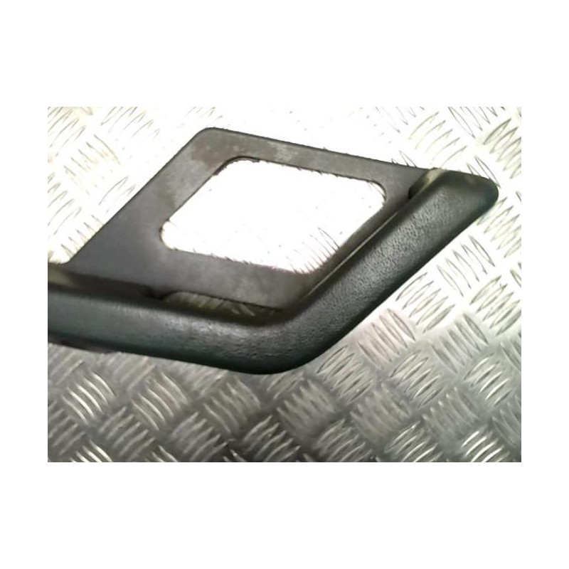 Garniture porte avant gauche CITROEN BX BREAK d’occasion