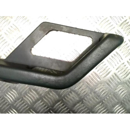Garniture porte avant gauche CITROEN BX BREAK d’occasion