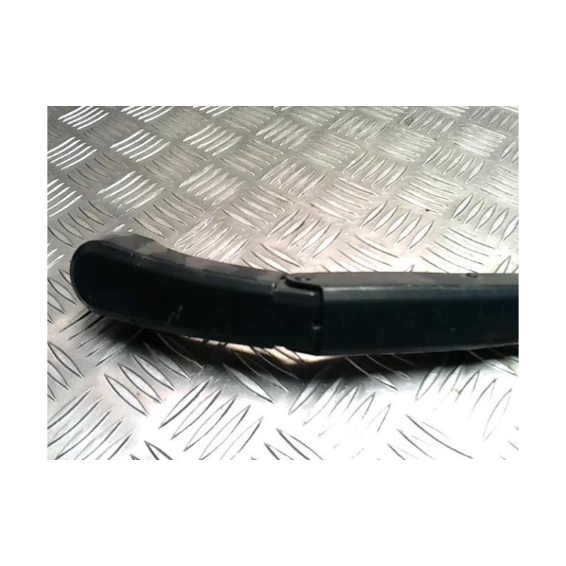 Bras essuie glace avant droit HONDA CIVIC 8 PHASE 2 d’occasion