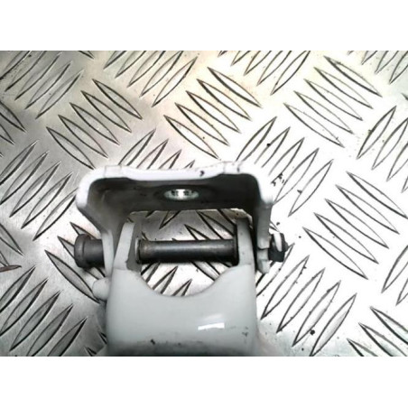 Charniere de porte avant gauche CITROEN BERLINGO 2 PHASE 2 d’occasion