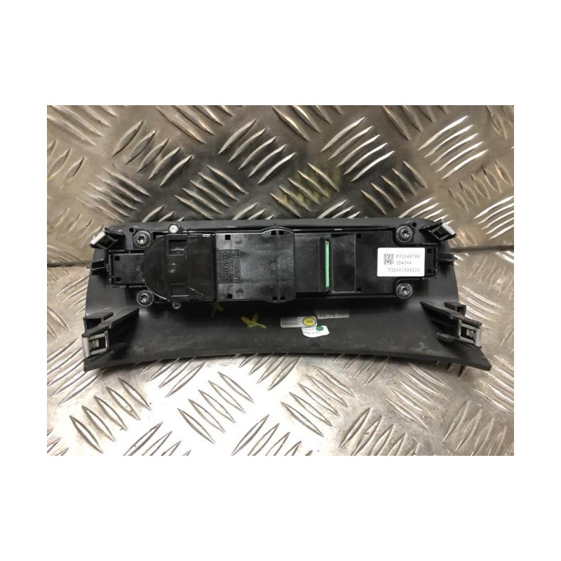 Commande autoradio VOLVO XC 90 2 PHASE 1 d’occasion