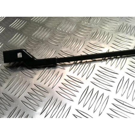 Bras essuie glace avant droit VOLKSWAGEN POLO 4 PHASE 1 d’occasion