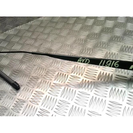 Bras essuie glace avant droit RENAULT MEGANE 4 PHASE 2 d’occasion