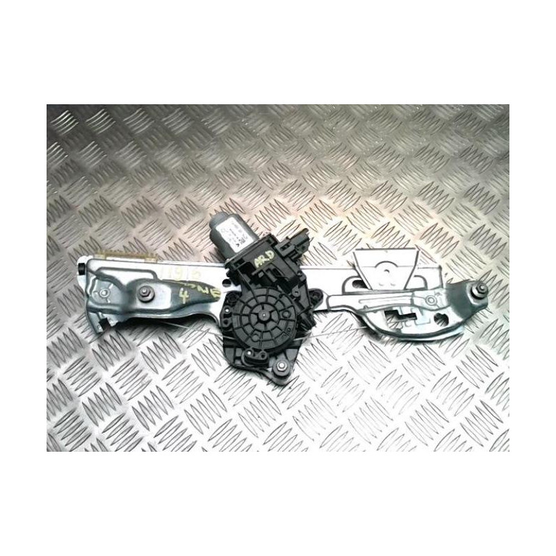 Leve vitre electrique arriere droit RENAULT MEGANE 4 PHASE 2 d’occasion