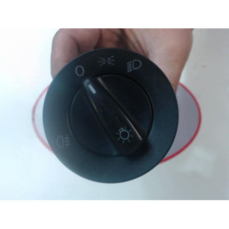 Commande de phare VOLKSWAGEN PASSAT V (3B3) d’occasion