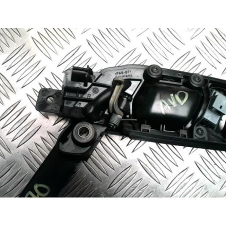 Poignee interieur avant droit VOLKSWAGEN POLO 4 PHASE 1 d’occasion