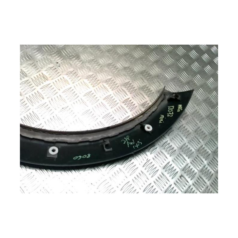 Extension d'aile arriere gauche MINI MINI 1 R50/R53 PHASE 1 d’occasion