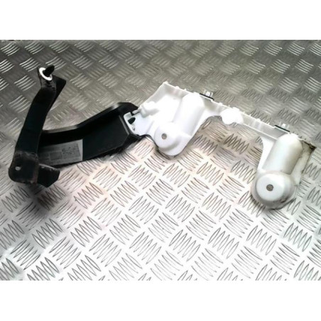 Moulure de pare choc arriere RENAULT MEGANE 4 PHASE 2 d’occasion