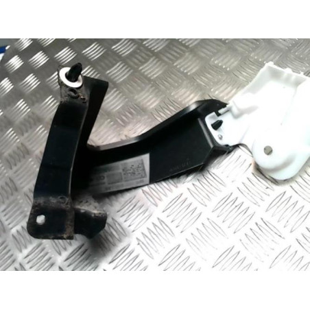Moulure de pare choc arriere RENAULT MEGANE 4 PHASE 2 d’occasion