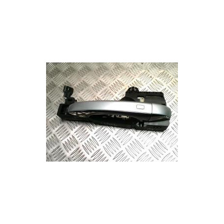 Poignee porte avant droit RENAULT MEGANE 4 PHASE 2 d’occasion