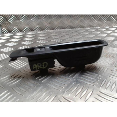 Interrupteur de leve vitre arriere droit RENAULT MEGANE 4 PHASE 2 d’occasion