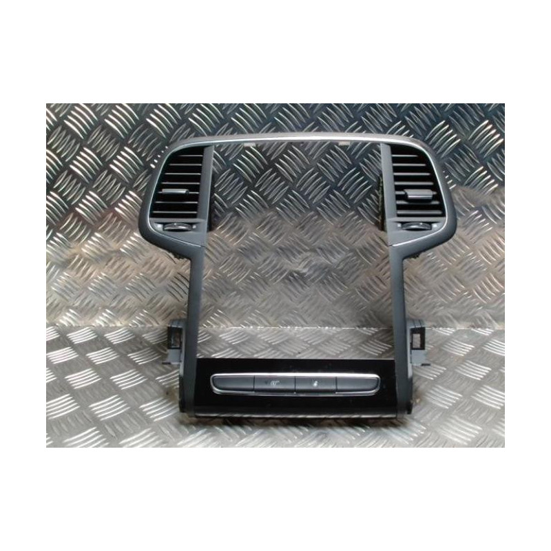 Aerateur tableau de bord RENAULT MEGANE 4 PHASE 2 d’occasion