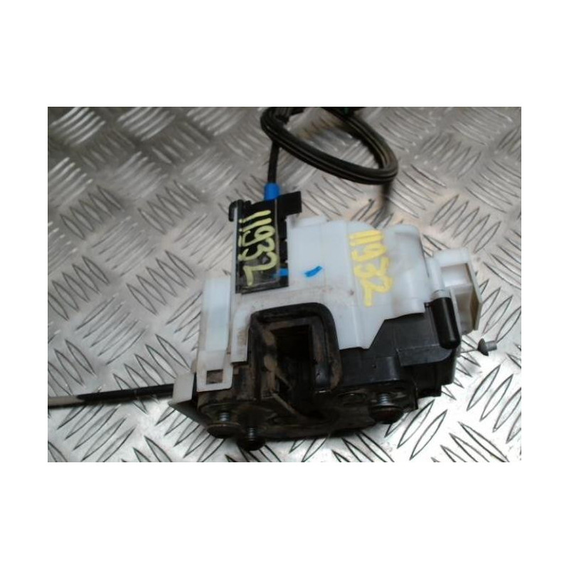 Serrure avant gauche CITROEN NEMO d’occasion