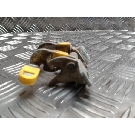 Charniere de porte de coffre droit CITROEN NEMO d’occasion