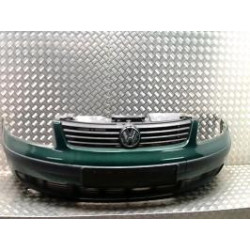 Pare choc avant VOLKSWAGEN PASSAT 4 PHASE 1 d’occasion