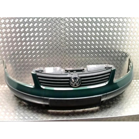 Pare choc avant VOLKSWAGEN PASSAT 4 PHASE 1 d’occasion
