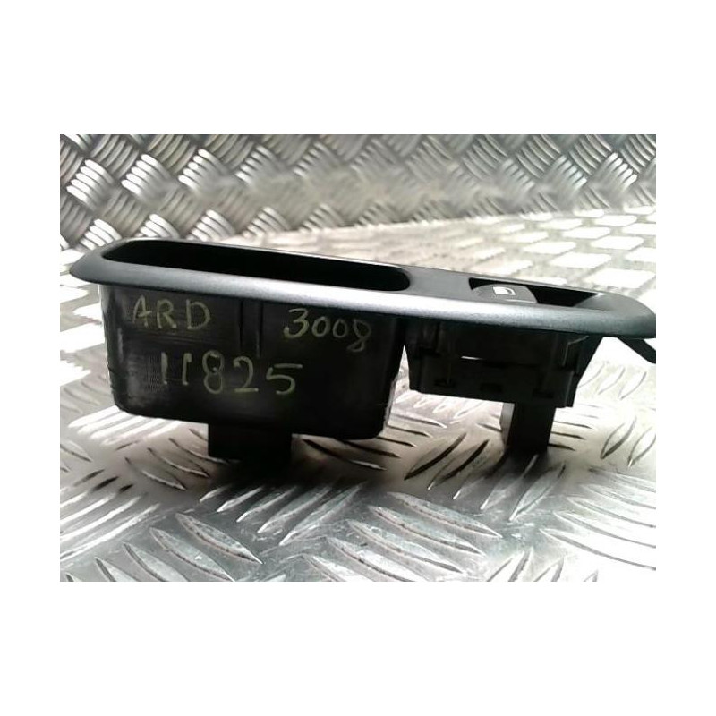 Interrupteur de leve vitre arriere droit PEUGEOT 3008 1 PHASE 1 d’occasion