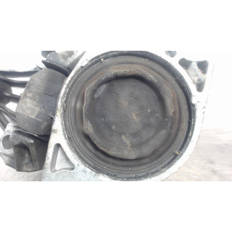 Support moteur RENAULT KANGOO 1 PHASE 2 d’occasion