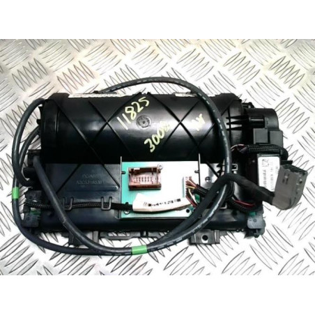 Ecran GPS PEUGEOT 3008 1 PHASE 1 d’occasion