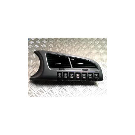 Aerateur tableau de bord PEUGEOT 3008 1 PHASE 1 d’occasion