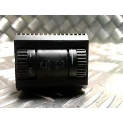 Commande de reglage hauteur de phare VOLKSWAGEN POLO 4 PHASE 1 d’occasion