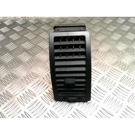 Aerateur tableau de bord avant droit VOLKSWAGEN POLO 4 PHASE 1 d’occasion
